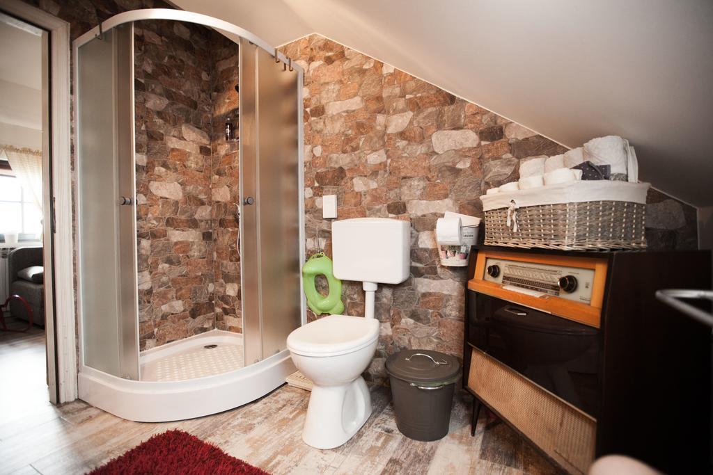 Apartment Sabljaci By The Lake Ogulin Esterno foto